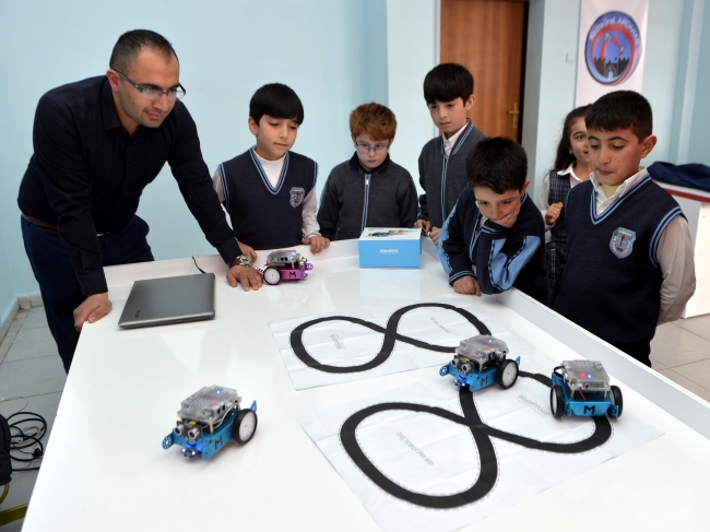 Ardahanlı öğrenciler kodlama dili ile tanıştı